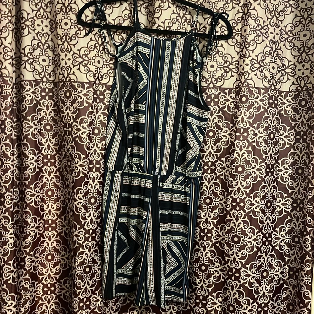romper - Picture 3 of 4